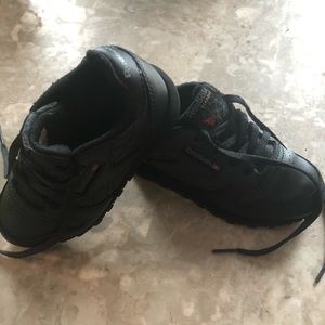 Reebok Classic Sneakers